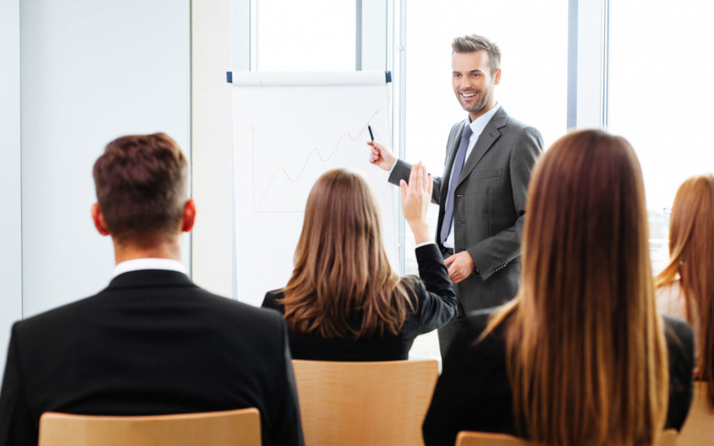 Choosing the Right Sales Training Programs for your business